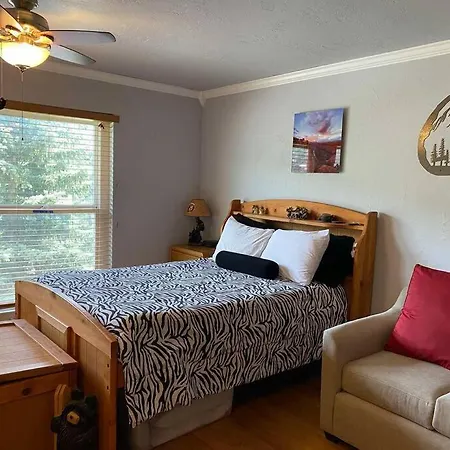 President Studio Pool-Spa Ski-In Out Gym, Sauna, Laundry, Bbq Brian Head Exterior photo