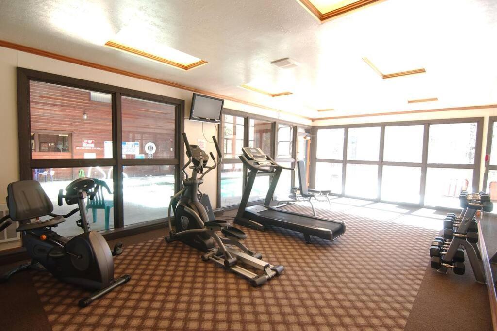President Pool-spa Ski-in Out Gym, Sauna, Laundry, Bbq